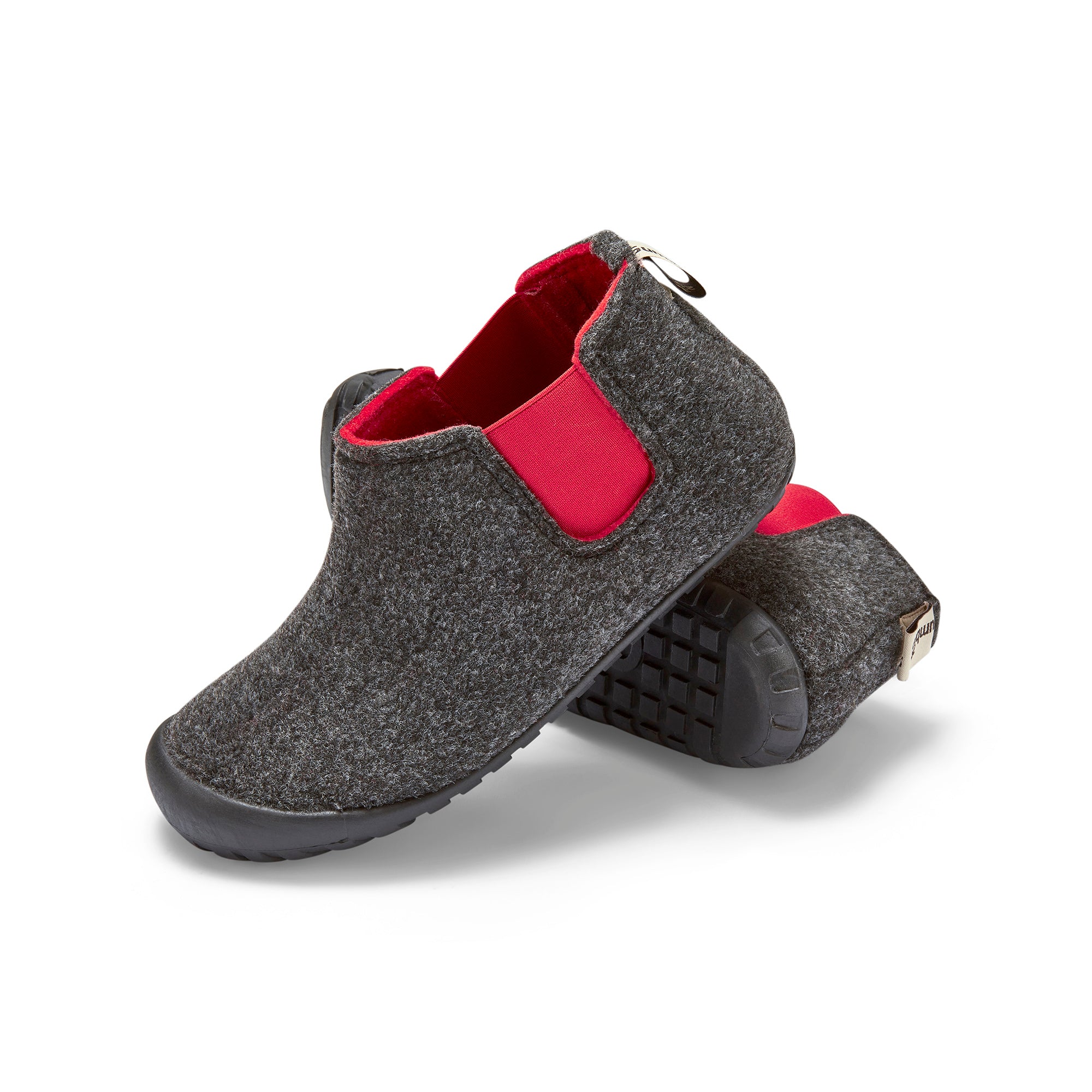 Brumby - Men's - Charcoal & Red